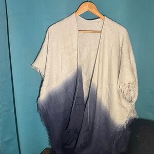 Francesca's Collections Soft White Shawl